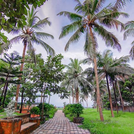 Meenkunnu Beach House By Village Resorts Kannur Exterior photo